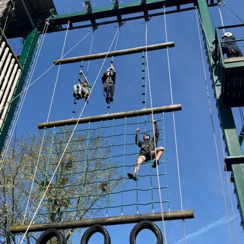 Angle - high ropes