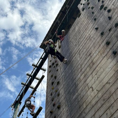 Ginst - Climbing