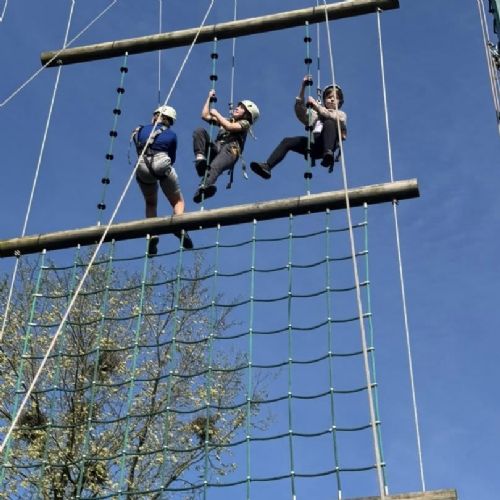 Angle - high ropes
