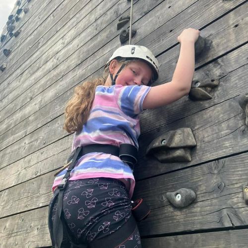 Ginst - Climbing
