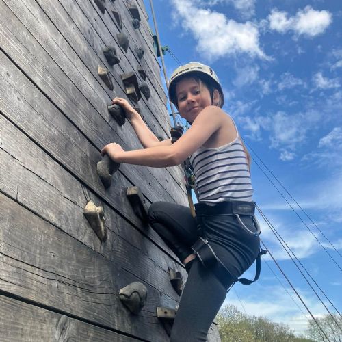 Ginst - Climbing