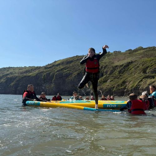 Team Dale and Ginst sea activities