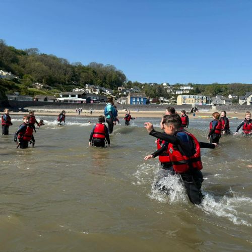 Team Dale and Ginst sea activities