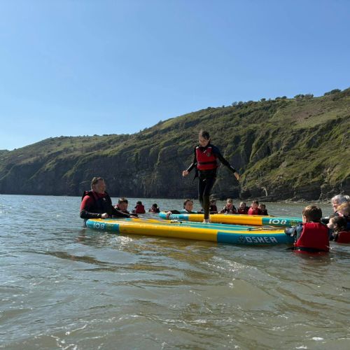 Team Dale and Ginst sea activities