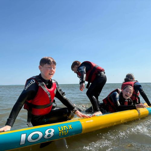 Team Dale and Ginst sea activities