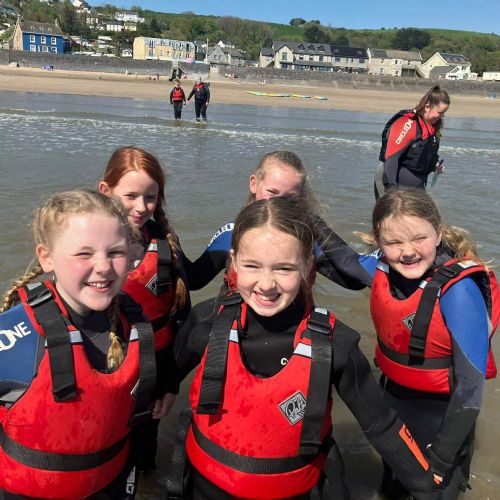 Team Dale and Ginst sea activities