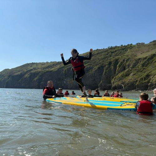 Team Dale and Ginst sea activities