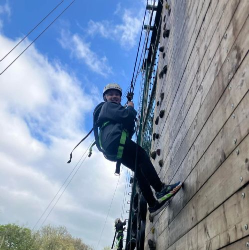 Ginst - abseiling